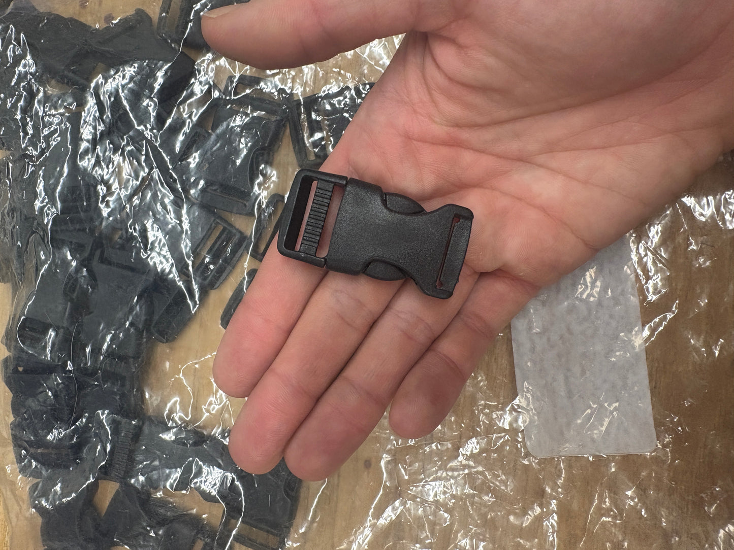 3/4 inch adjustable side release buckles