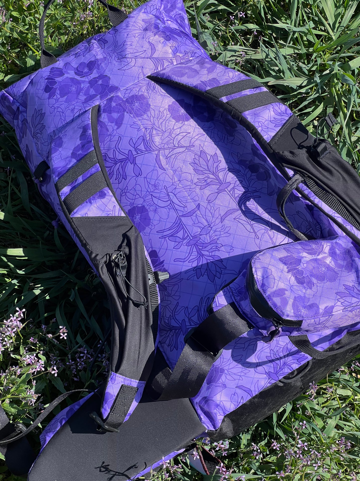 Lavender Haze Glow 45L Ultralight Backpack