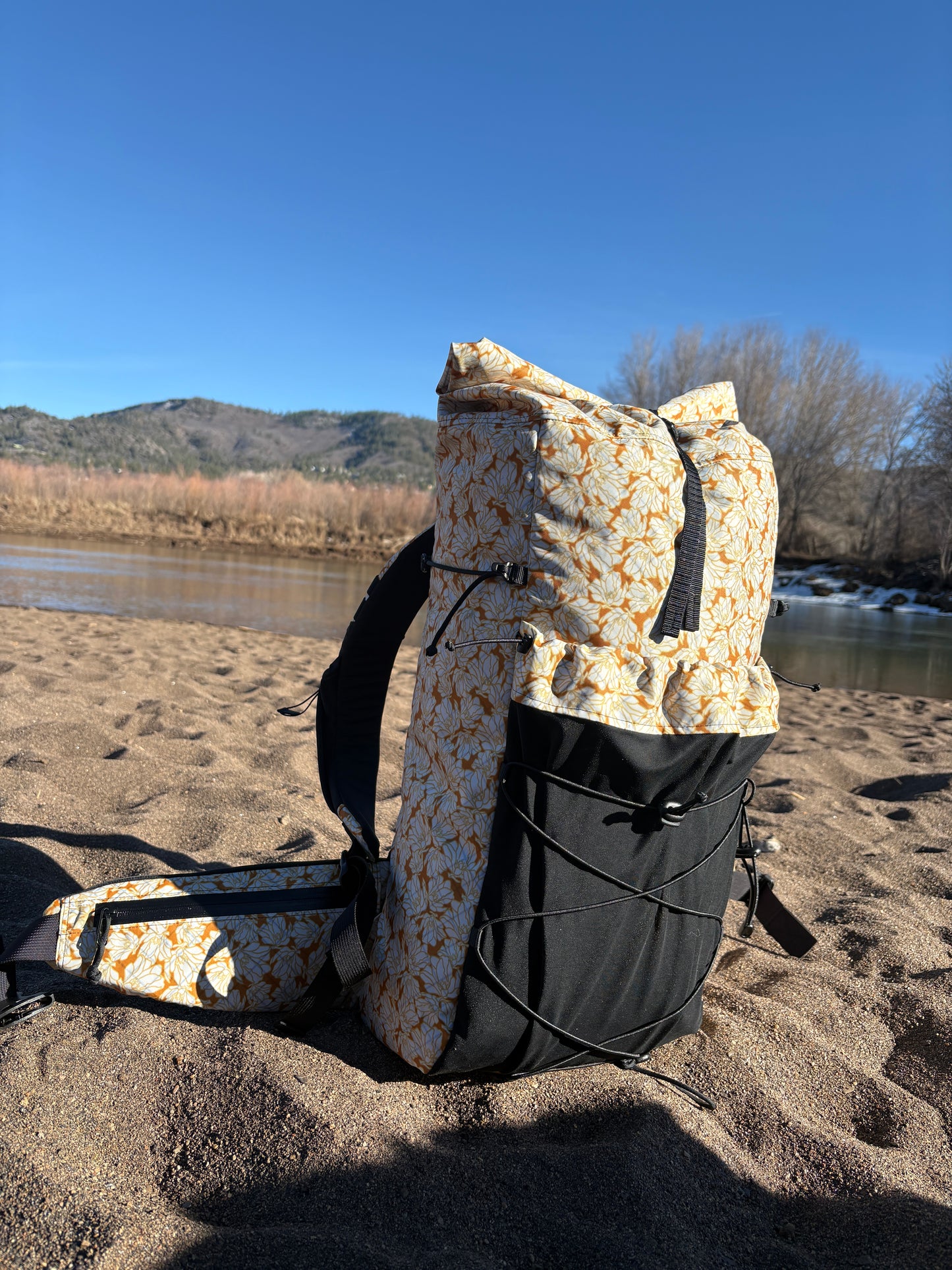 Mustard Seed Glow 45L Ultralight Backpack