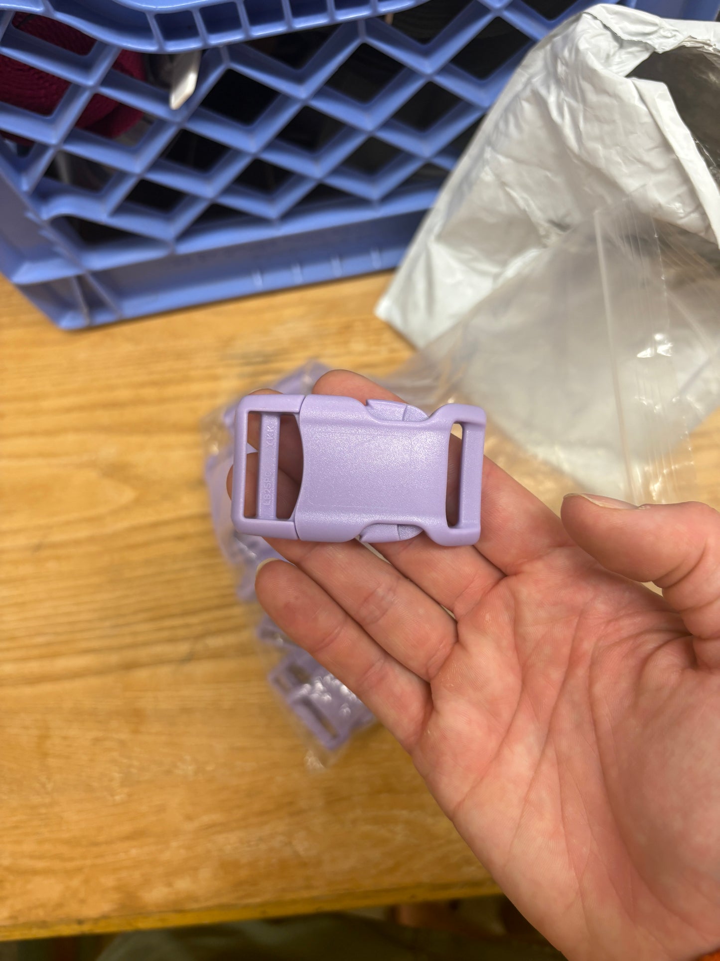 1 inch curved side release adjustable lavender buckles